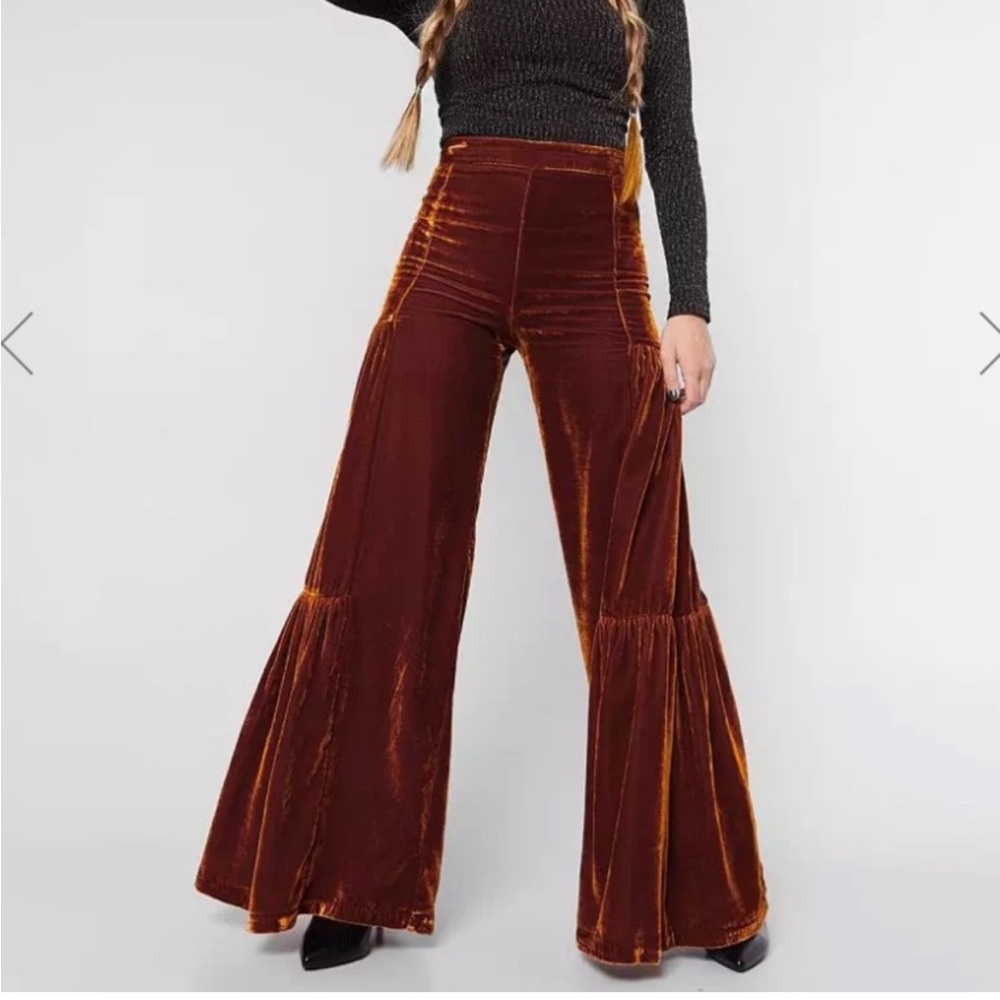 Free People C'est La Vie Velvet Cinnamon Pants Wide Leg / Palazzo size 6 NWT